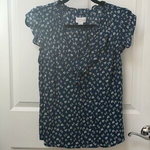 Velvet by Graham & Spencer Floral Sleeveless Top — Size Small